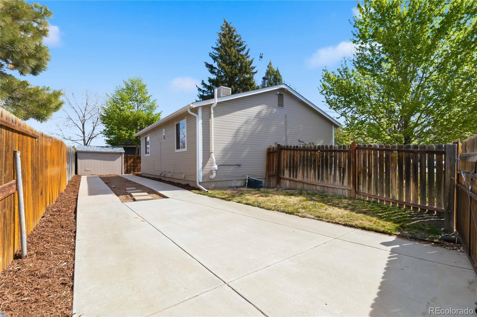 8389 Curlycup Place Parker CO 80134