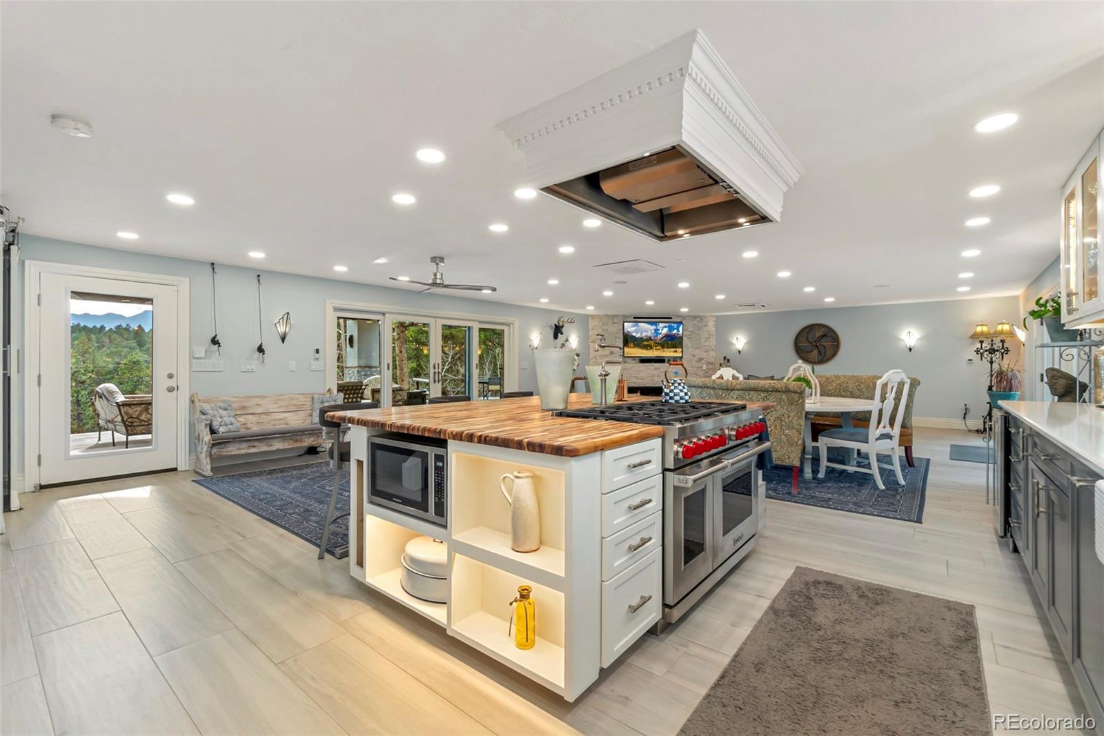 11848 Begole Circle Golden CO 80403