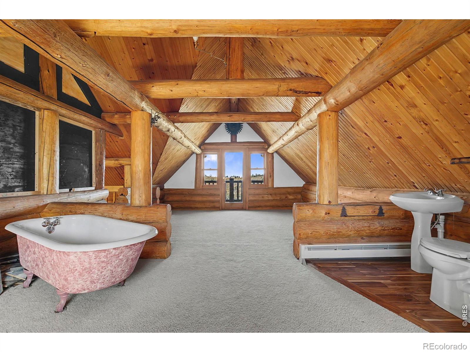 905 Stratton Park Road Bellvue CO 80512