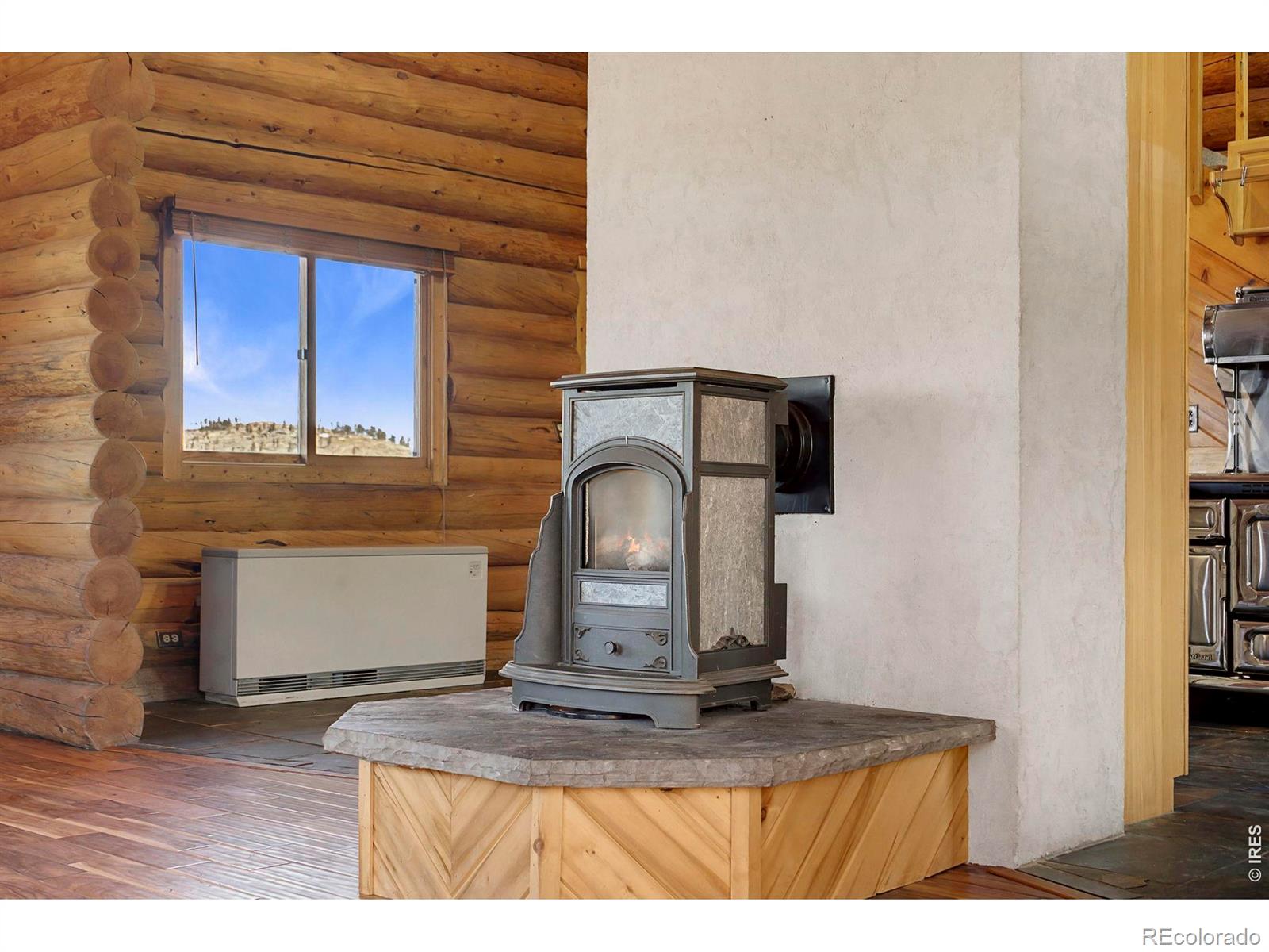 905 Stratton Park Road Bellvue CO 80512