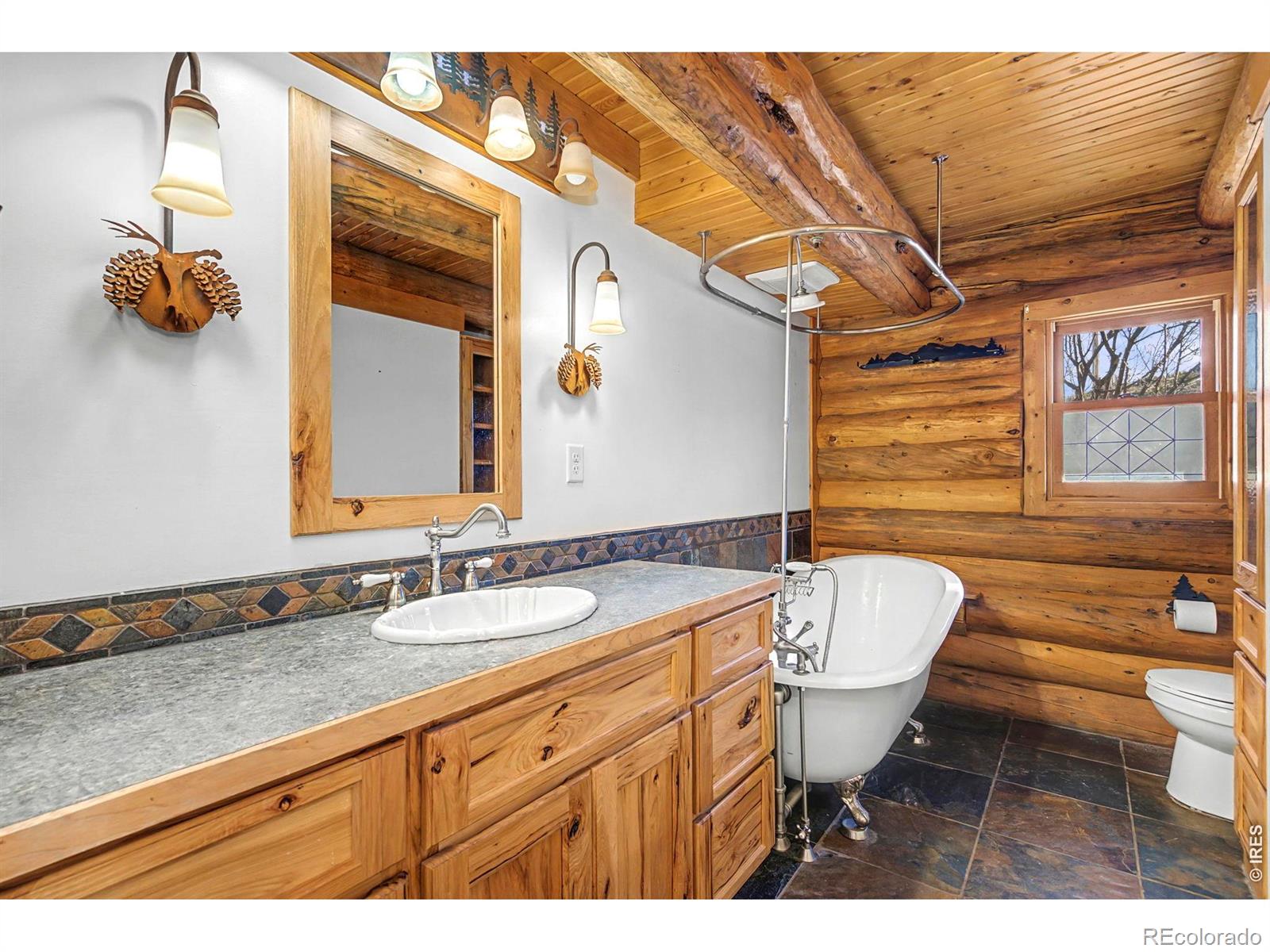 905 Stratton Park Road Bellvue CO 80512