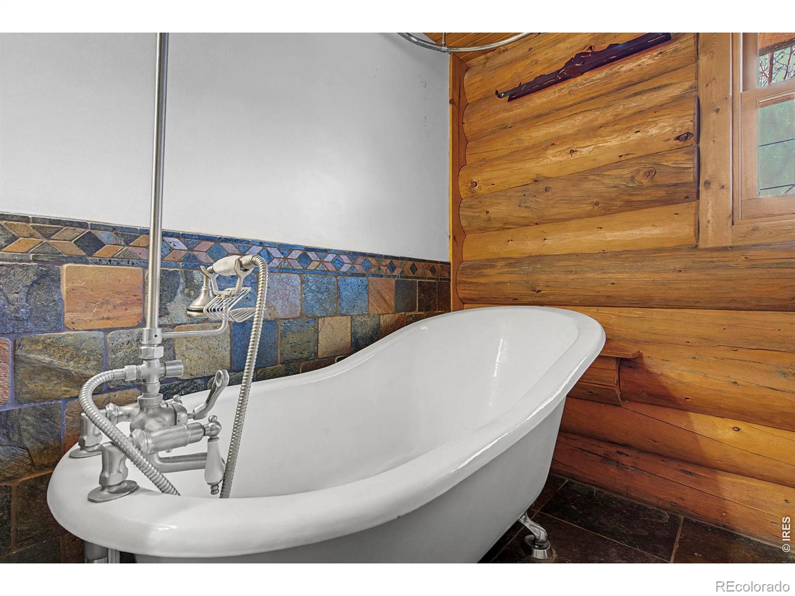 905 Stratton Park Road Bellvue CO 80512