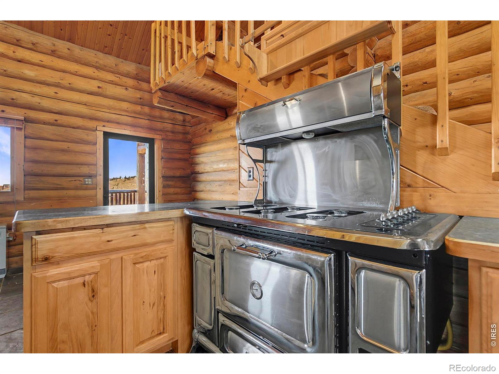 905 Stratton Park Road Bellvue CO 80512