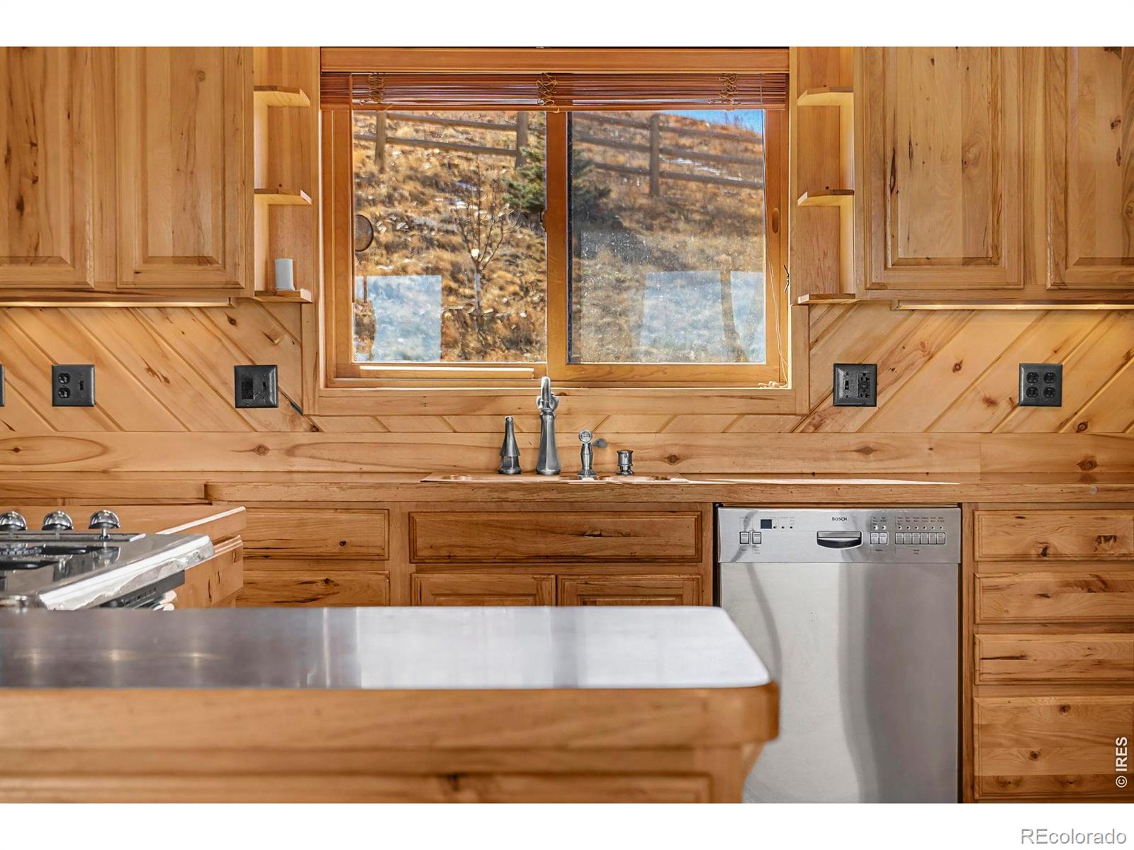 905 Stratton Park Road Bellvue CO 80512