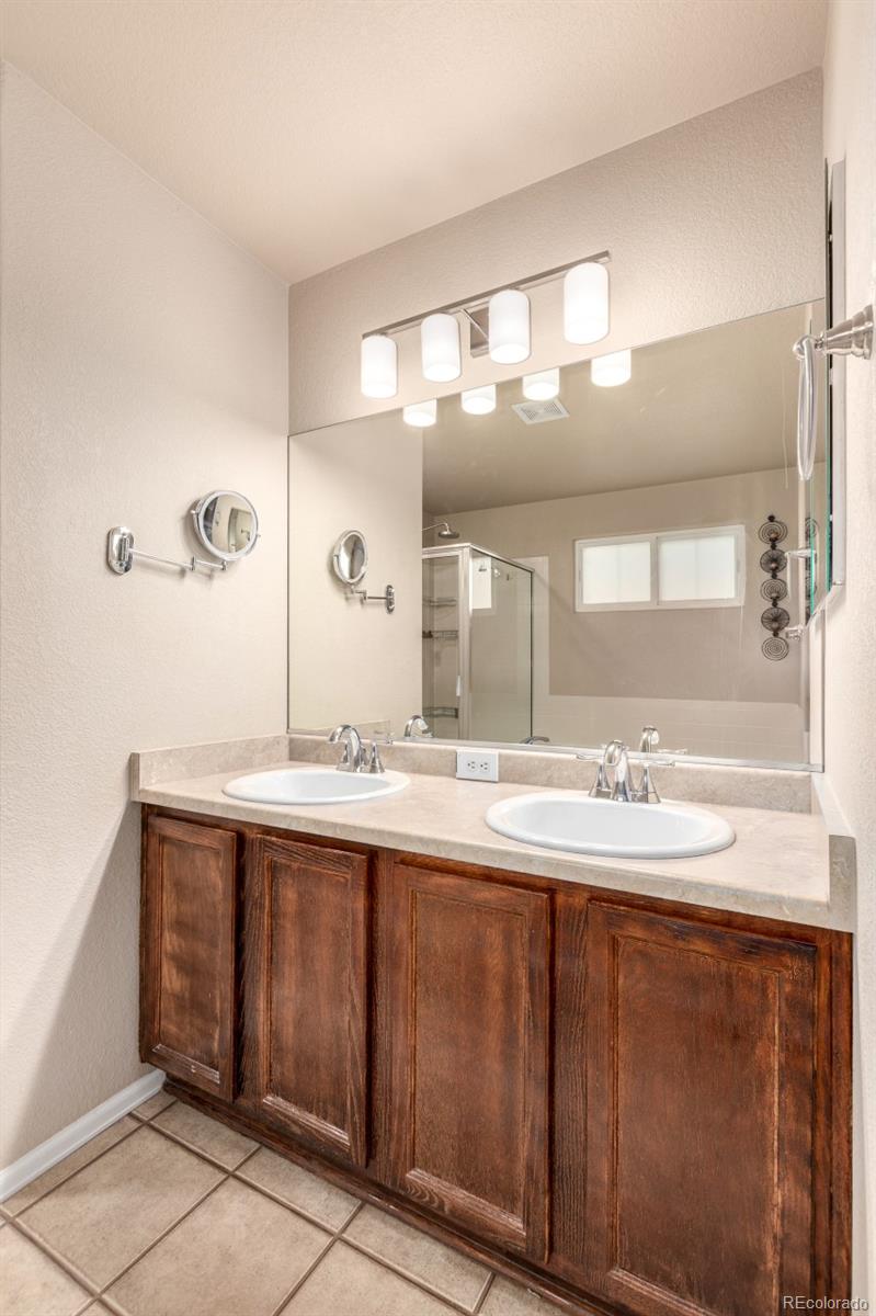 2917 S Lisbon Way Aurora CO 80013