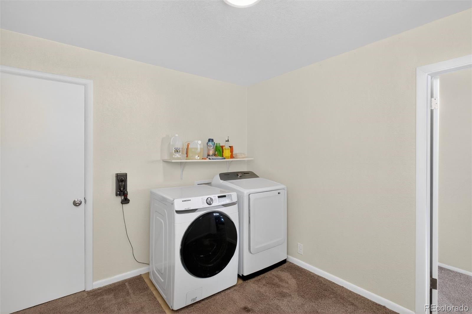 820 Newark Street Aurora CO 80010