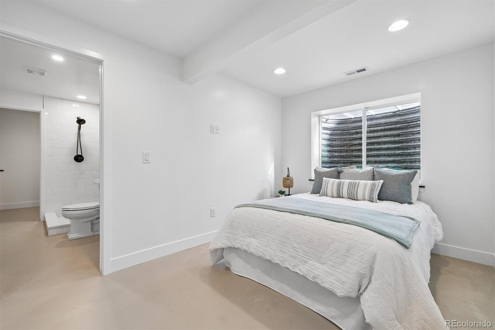 19056 W 94th Avenue Arvada CO 80007