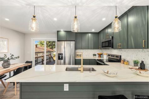 7561 Johnson Street Arvada CO 80005