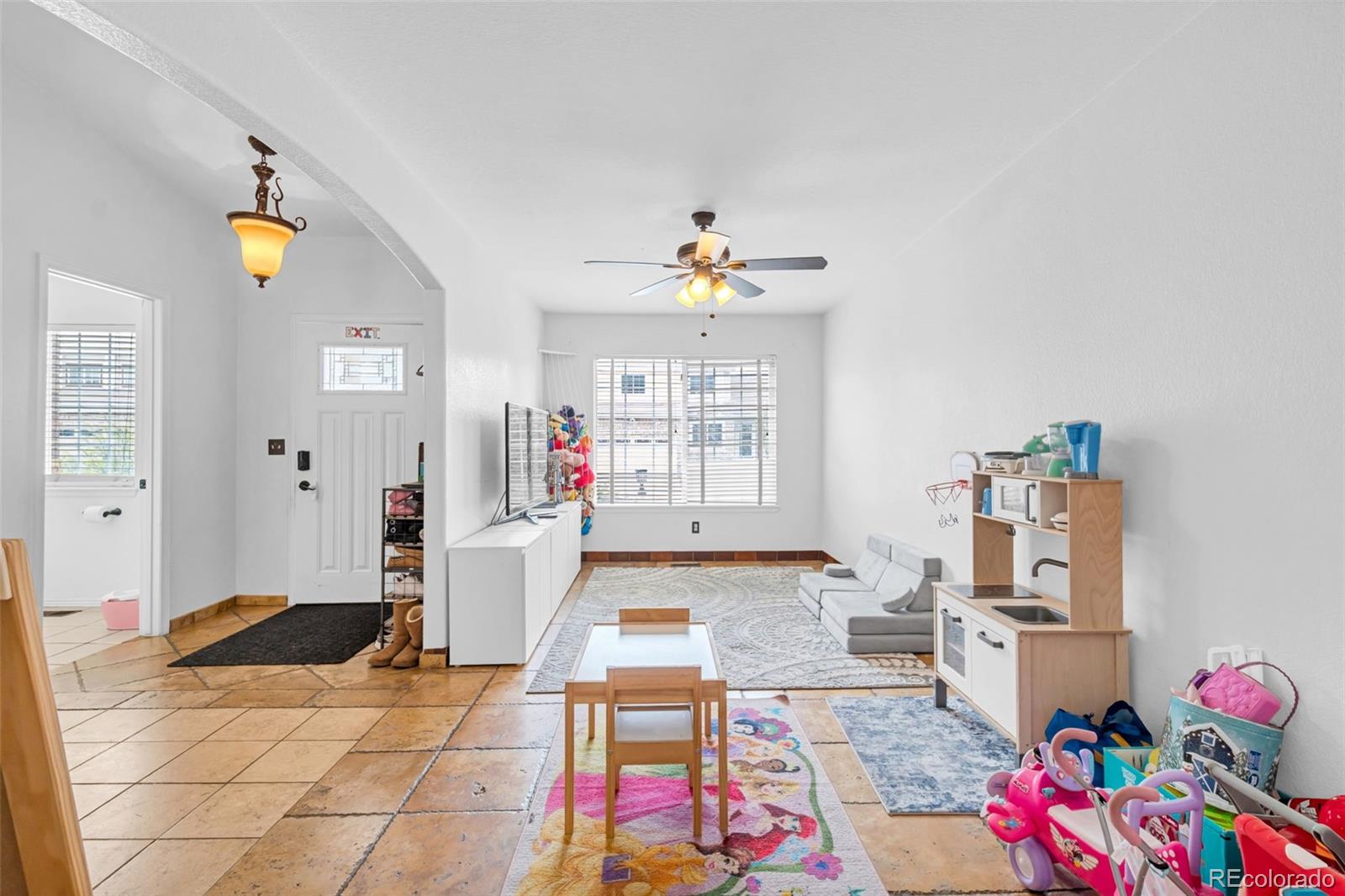 19531 E 40th Place Denver CO 80249