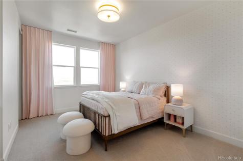 8649 Carneros Court Parker CO 80138