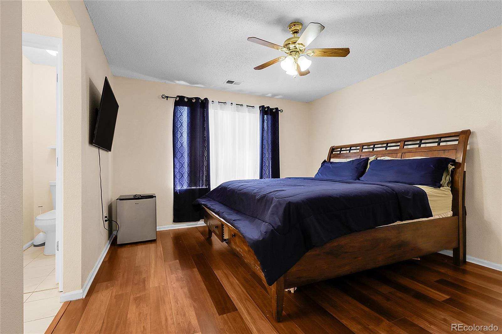 337 Ivory Circle Aurora CO 80011
