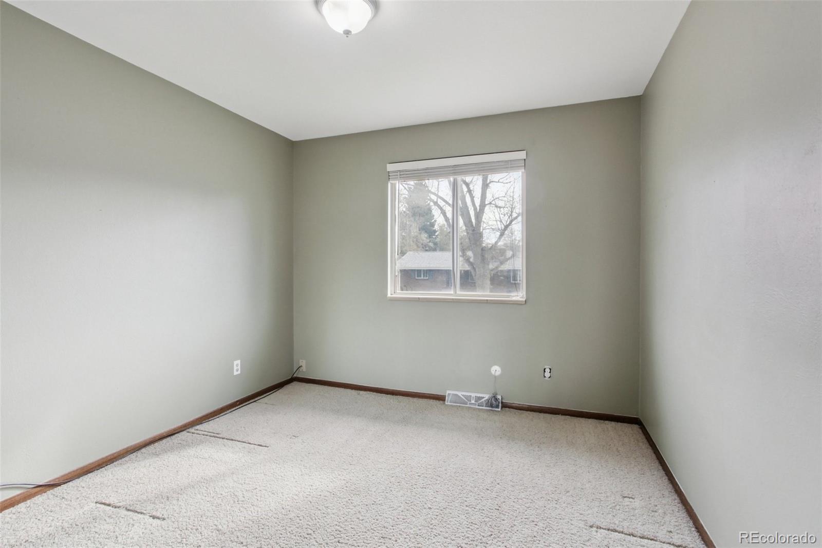 6689 S Delaware Street Littleton CO 80120