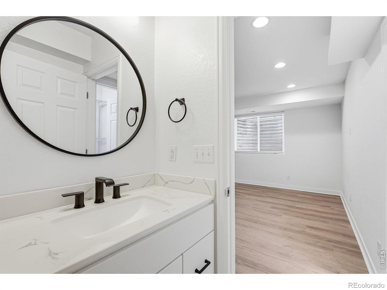 232 River View Court Longmont CO 80501