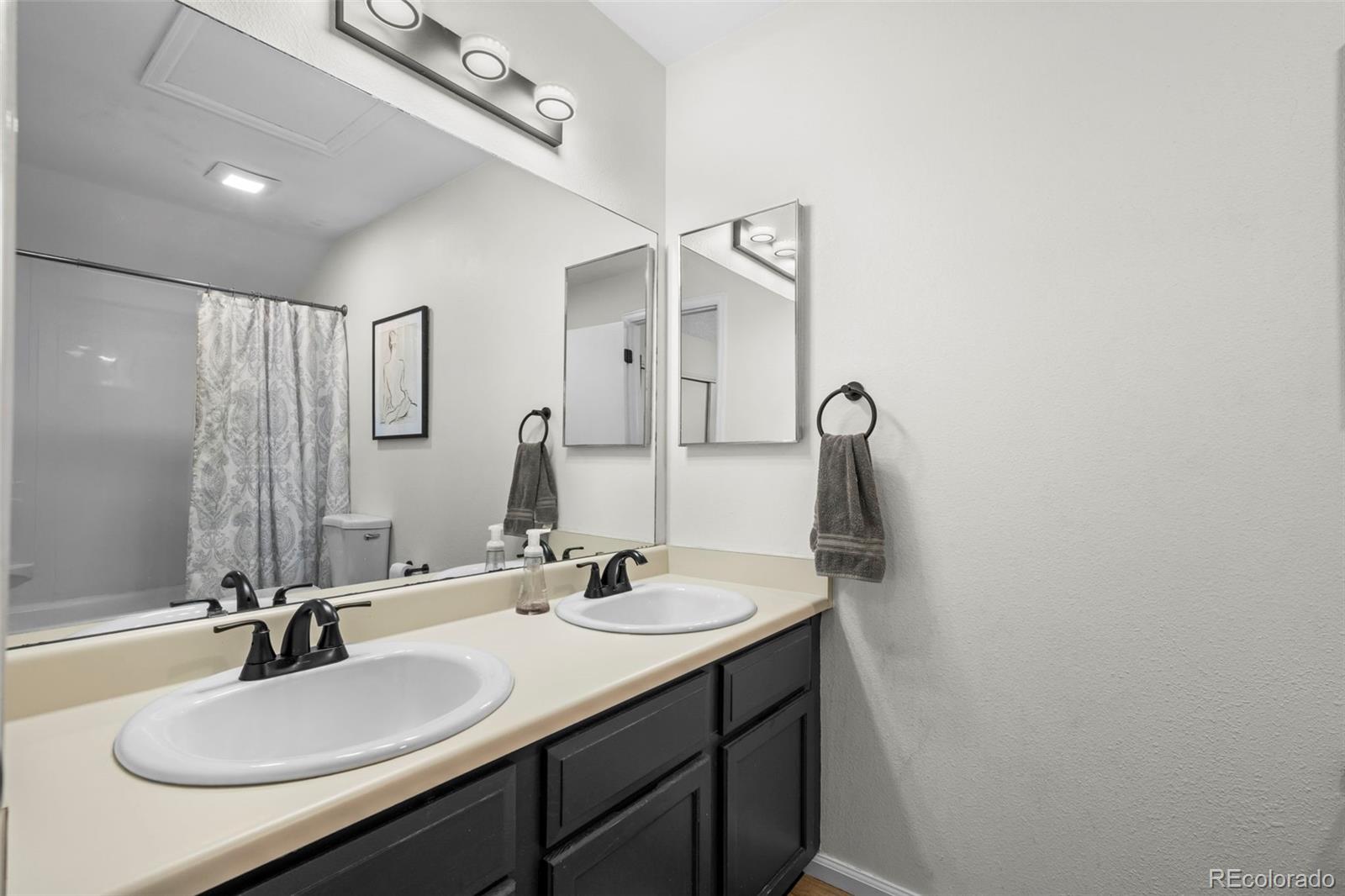 1012 S Zeno Way Aurora CO 80017