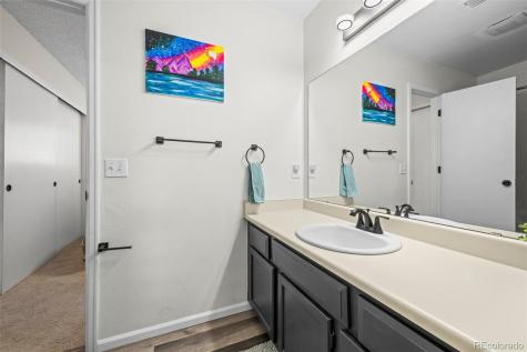 1012 S Zeno Way Aurora CO 80017