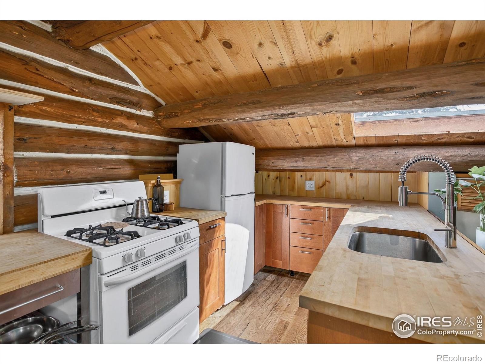 79 Weaver Drive Boulder CO 80302