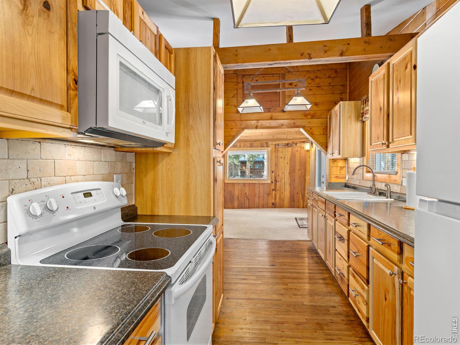 3143 Riverside Drive Lyons CO 80540