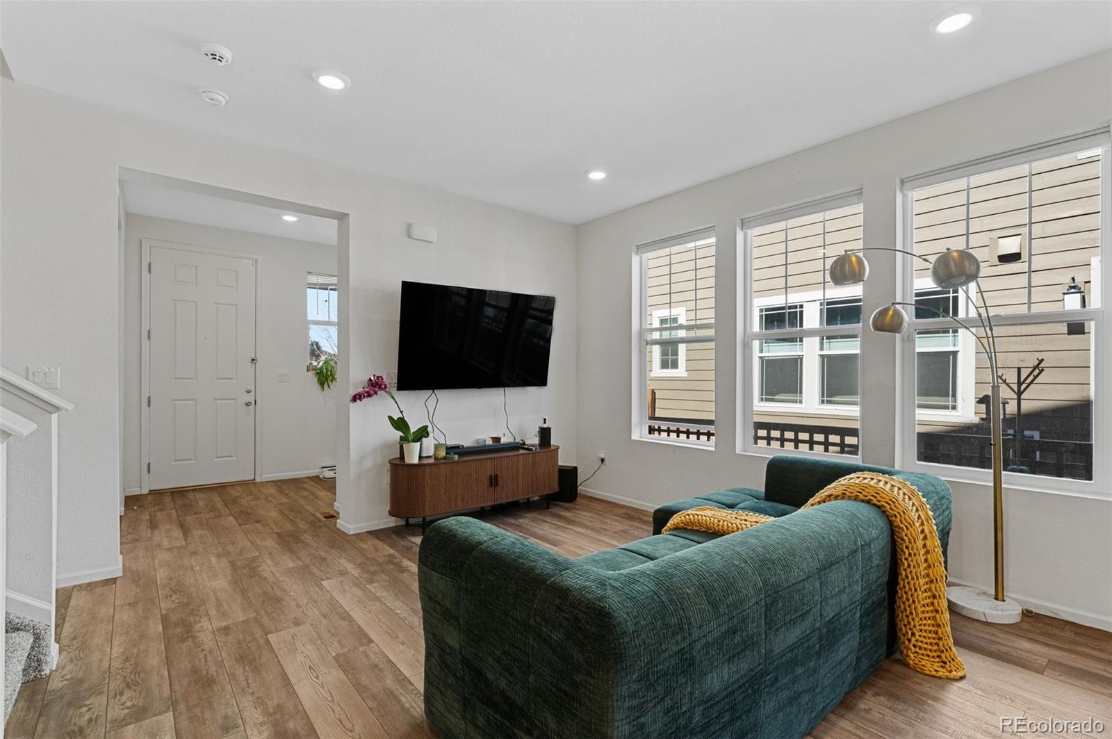 6084 N Malta Street Aurora CO 80019
