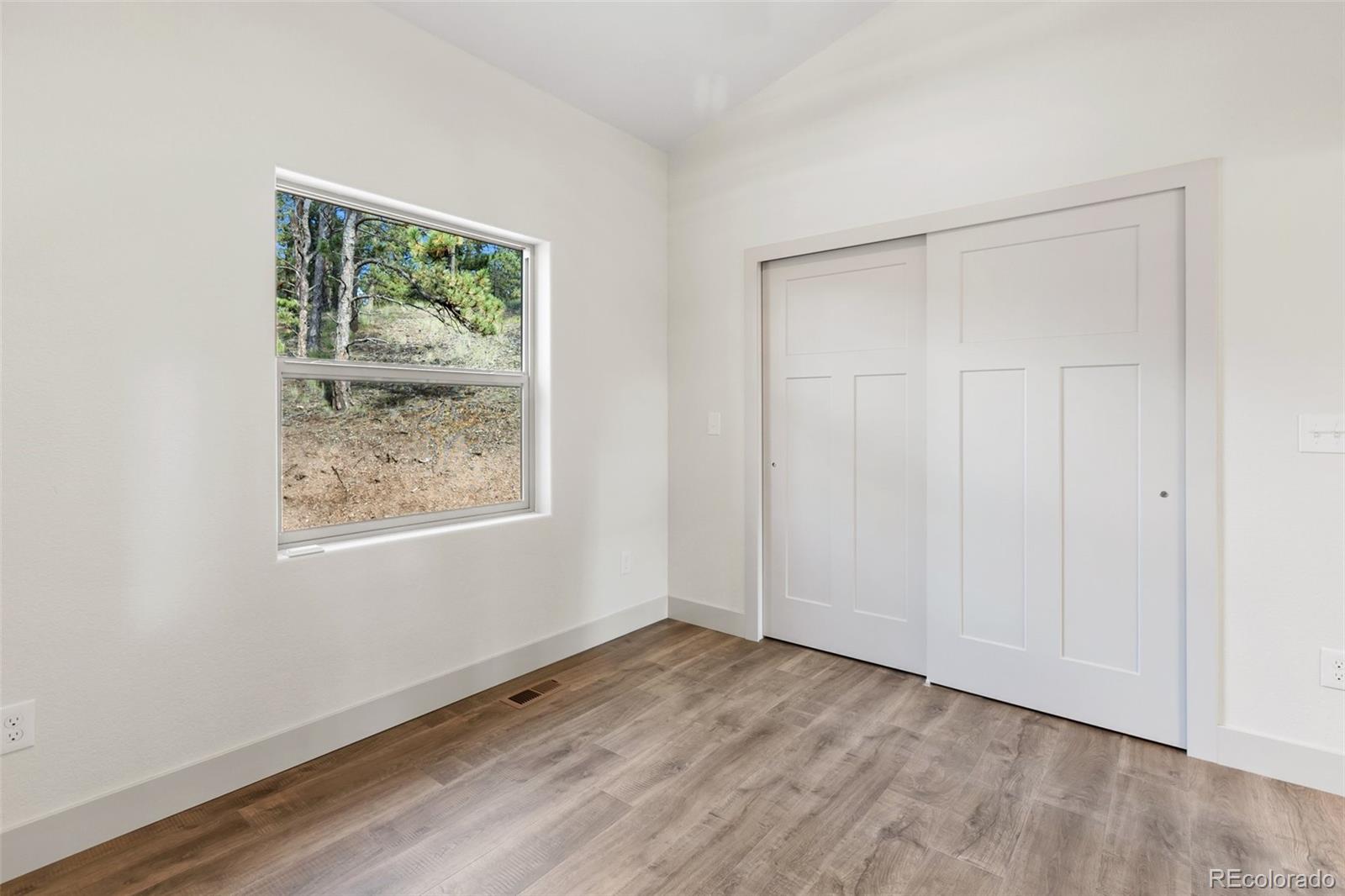 240 N Mountain Estates Road Florissant CO 80816