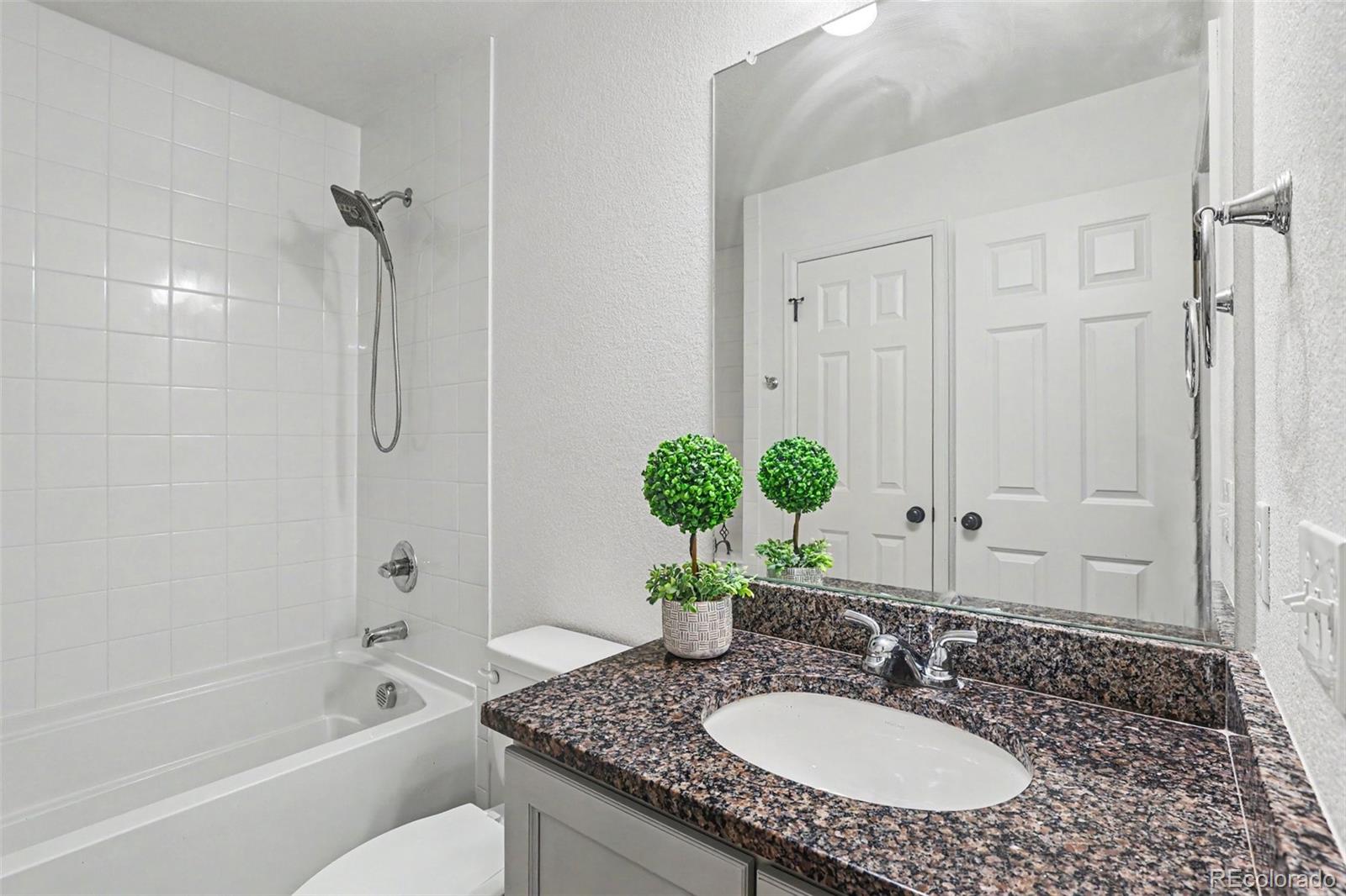 4403 N Picadilly Court Aurora CO 80019