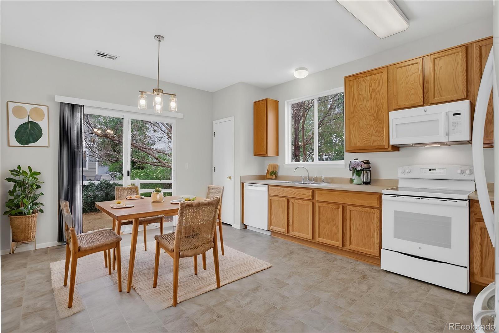 1201 S Fultondale Court Aurora CO 80018