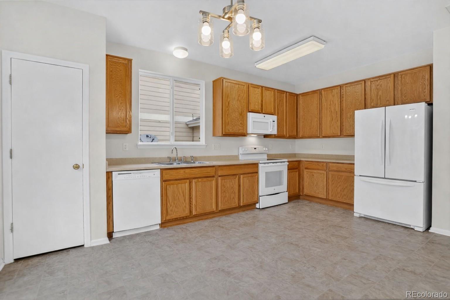 1201 S Fultondale Court Aurora CO 80018