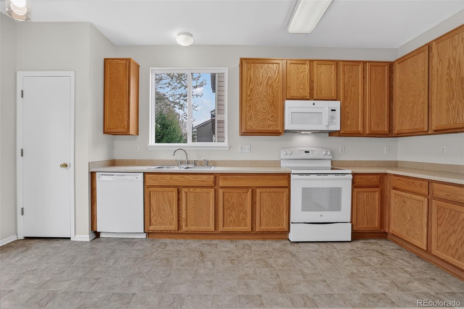 1201 S Fultondale Court Aurora CO 80018