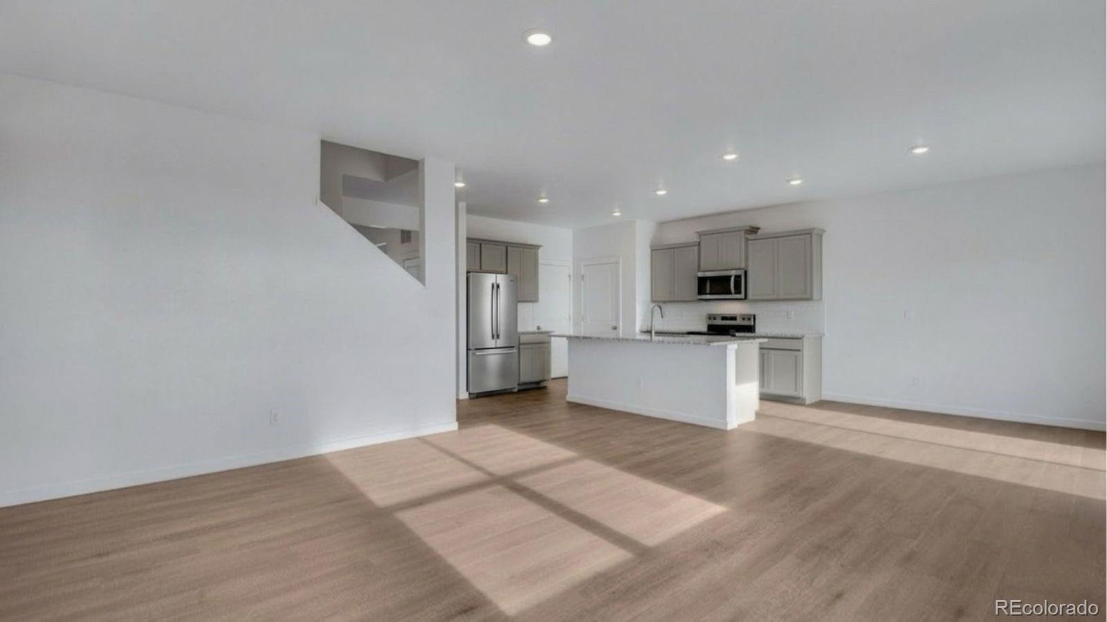43088 Ganton Club Street Elizabeth CO 80107