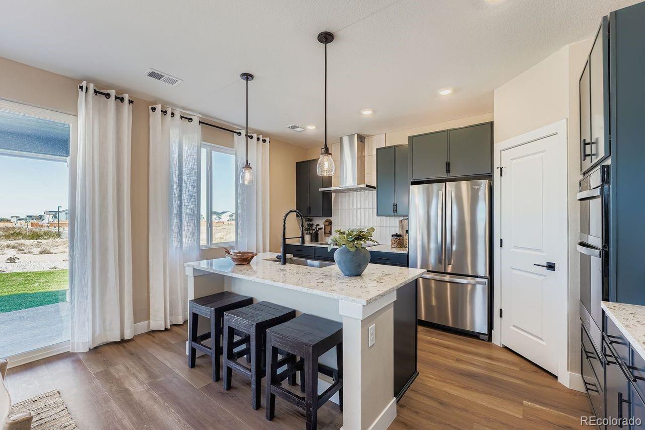 46431 Heritage Avenue Bennett CO 80102