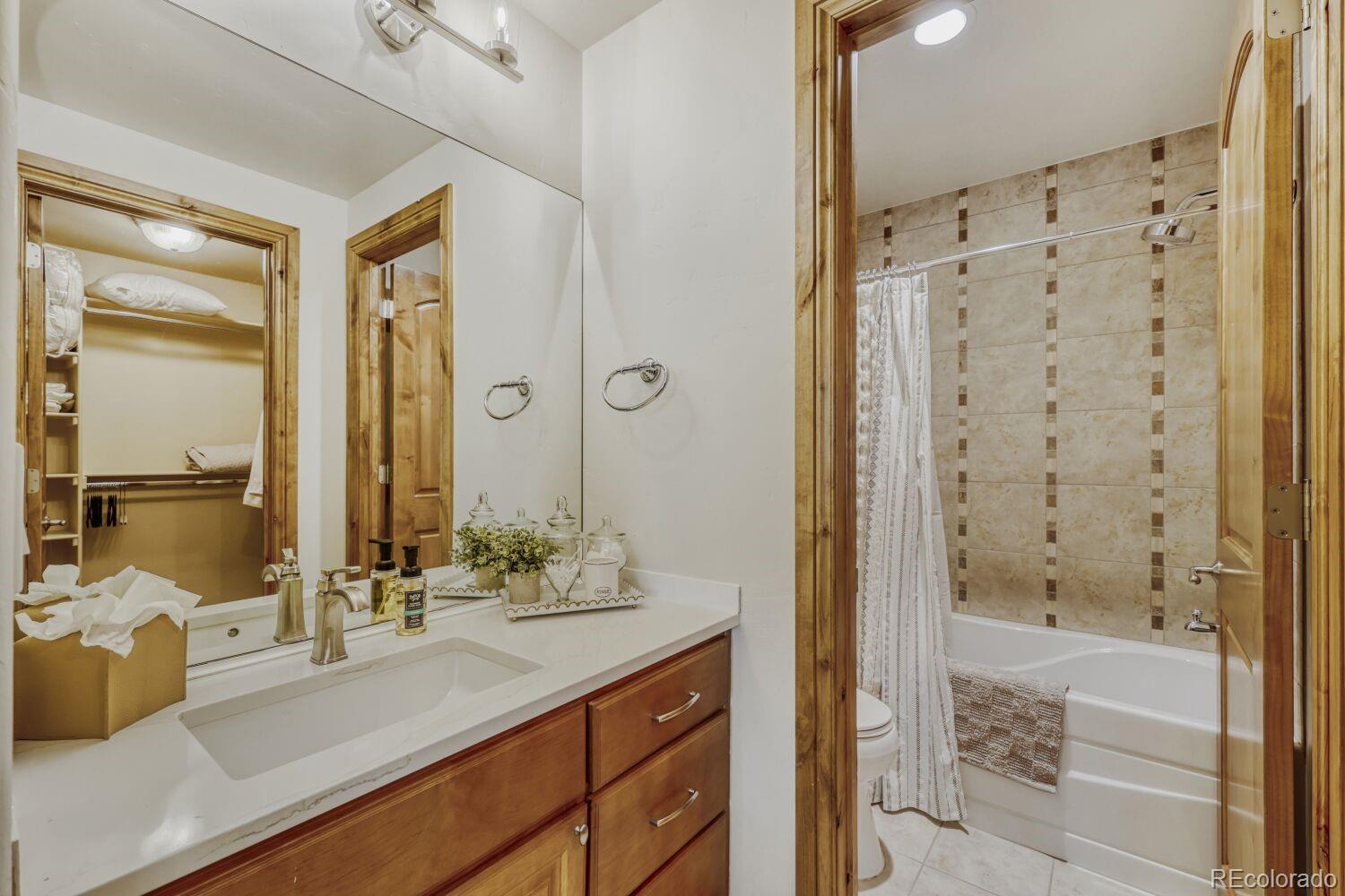 6999 Yampa Drive Larkspur CO 80118