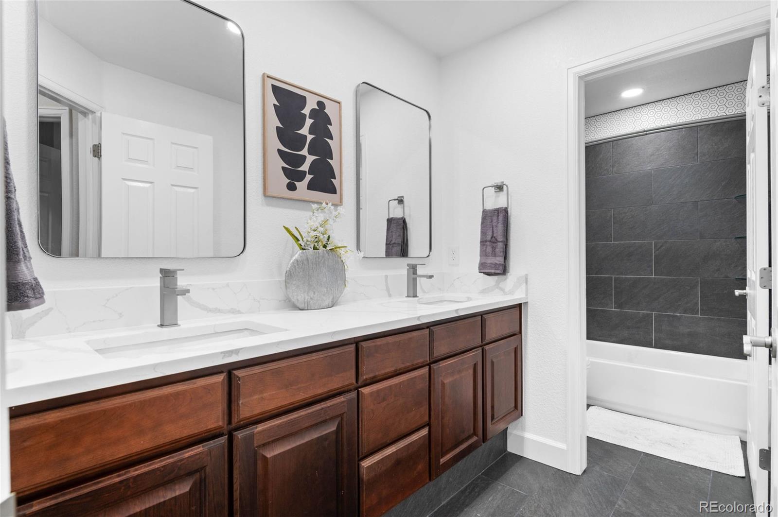5984 S Paris Place Greenwood Village CO 80111