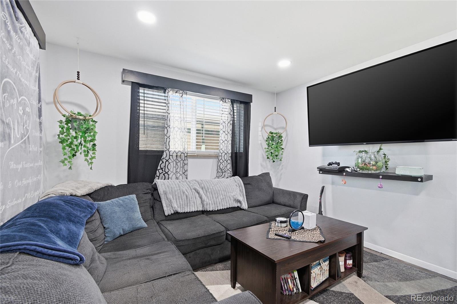 4768 Dover Street Wheat Ridge CO 80033
