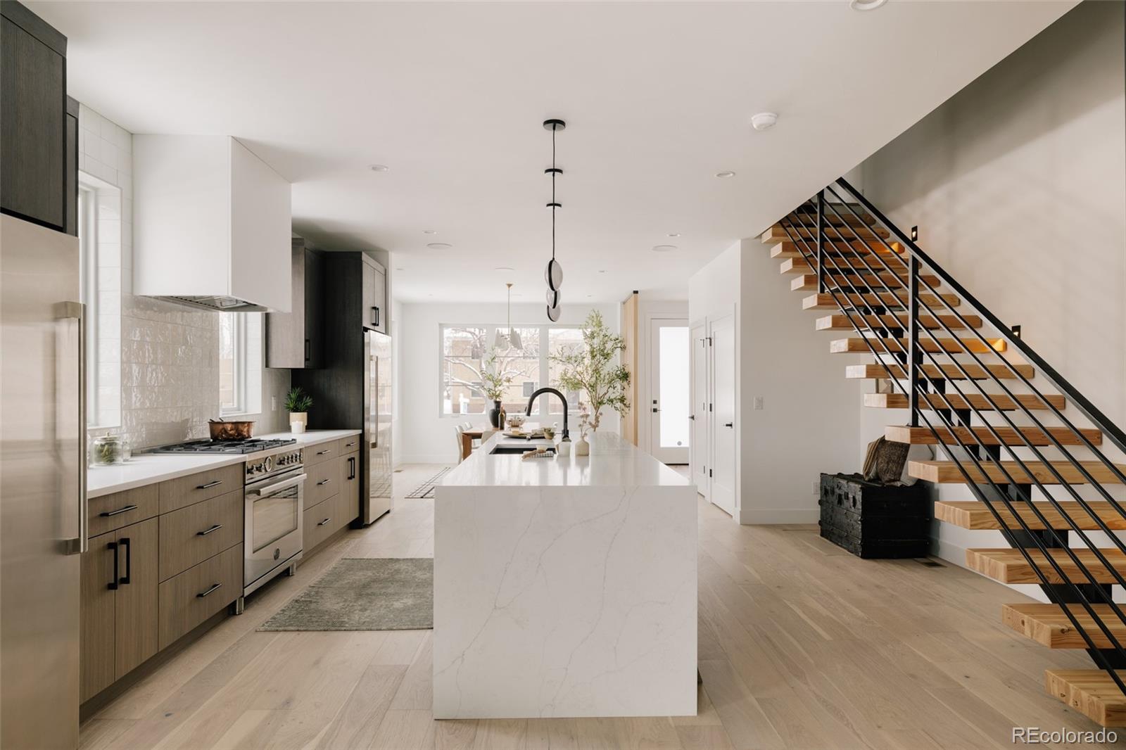 2085 Perry Street Denver CO 80211
