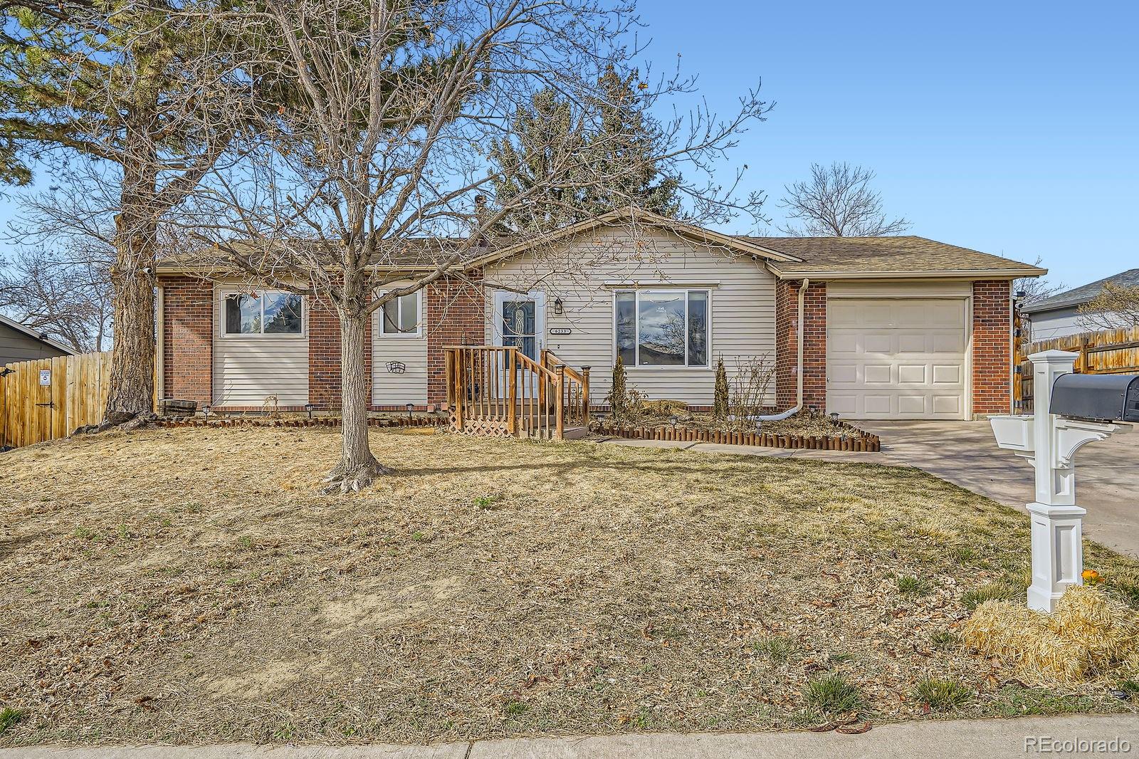 6233 W 75 Avenue Arvada CO 80003