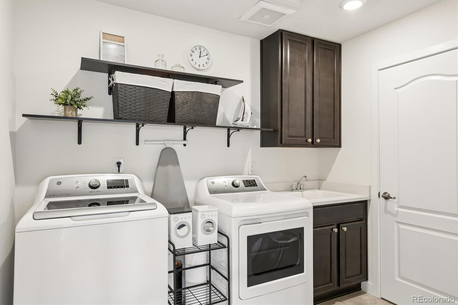 27790 E Links Place Aurora CO 80016