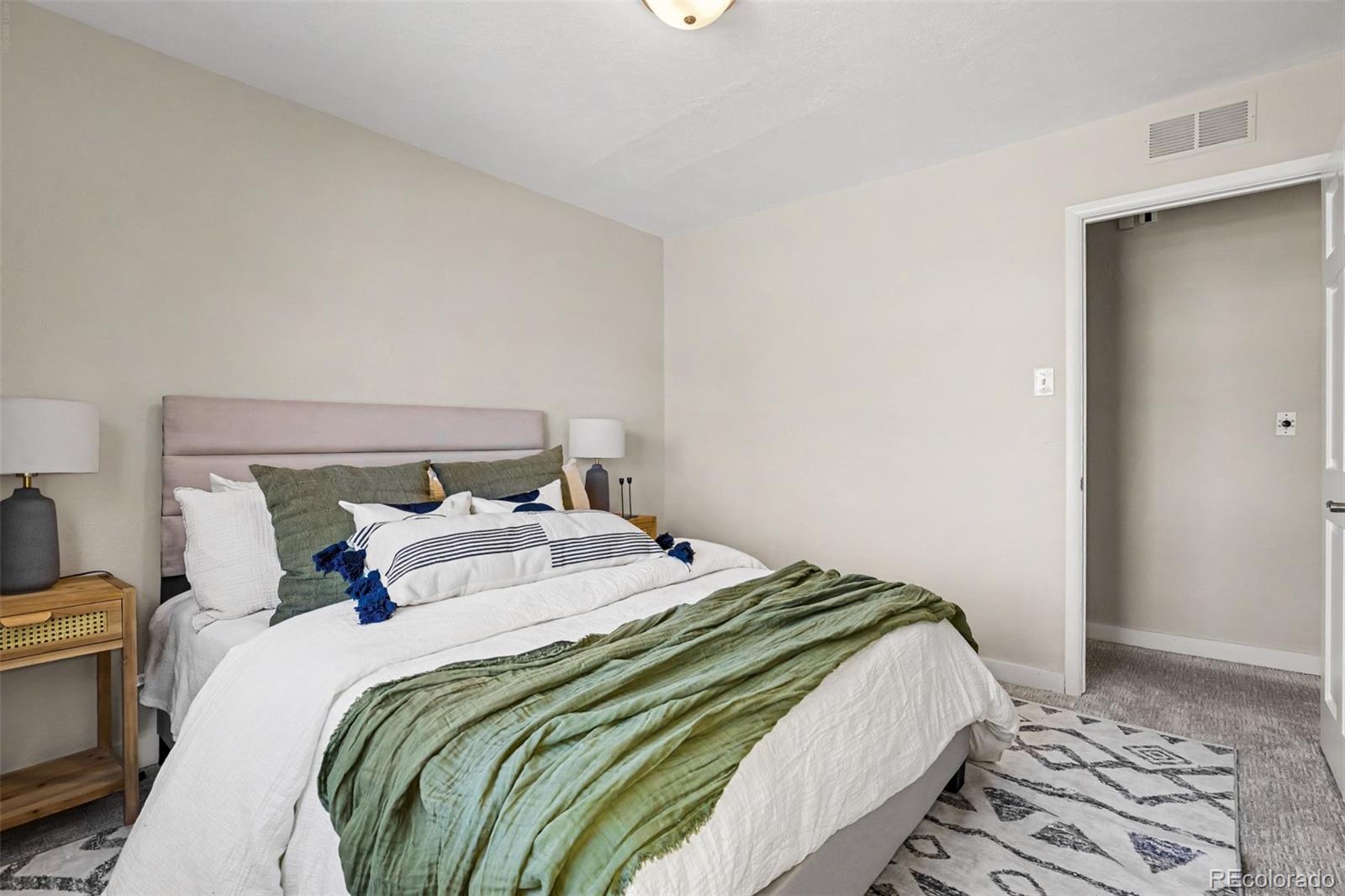 3041 S Glencoe Street Denver CO 80222