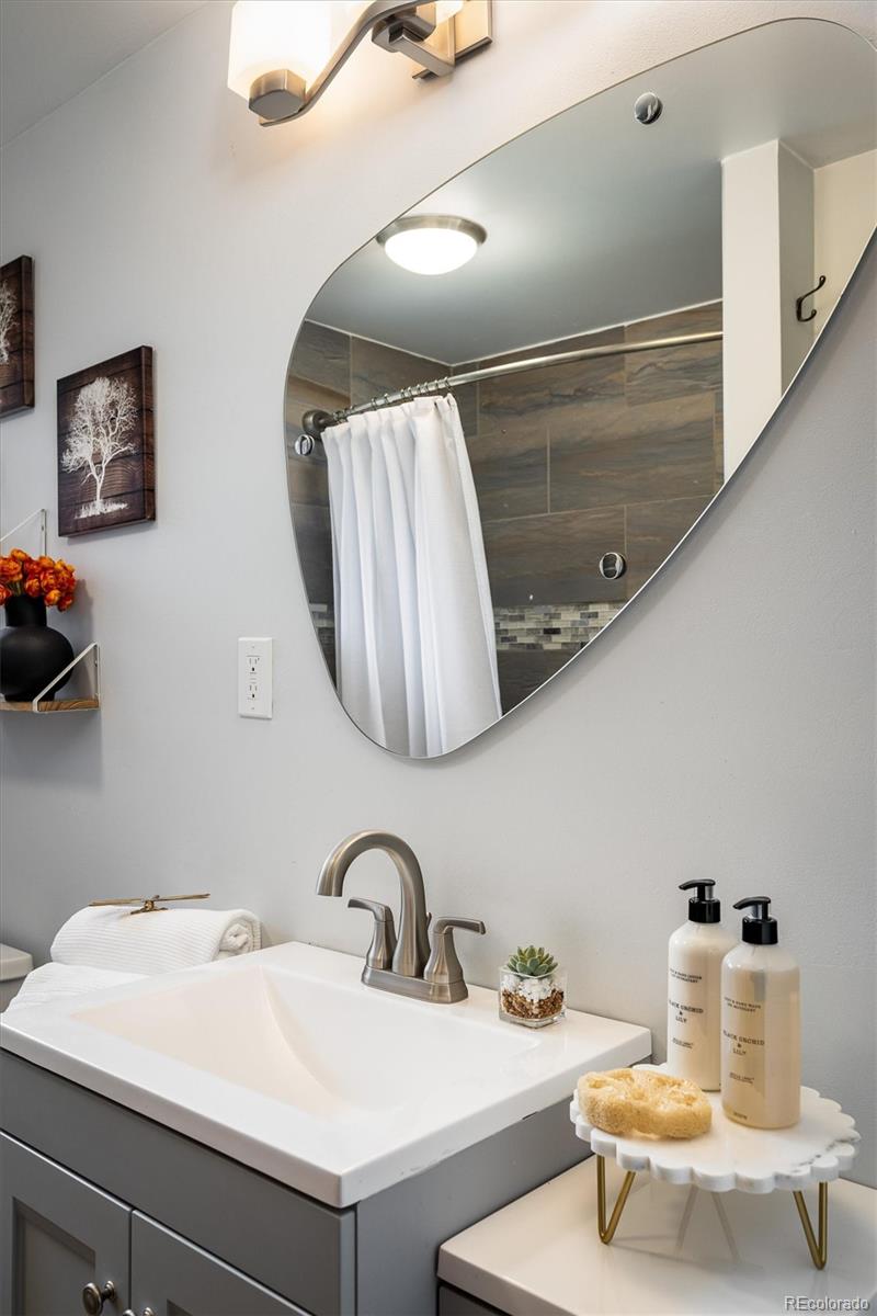 7092 W 4th Avenue Lakewood CO 80226