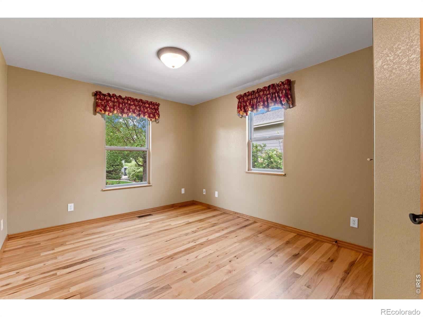 945 Crabapple Drive Loveland CO 80538
