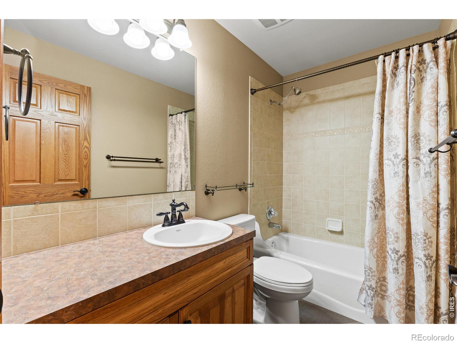 945 Crabapple Drive Loveland CO 80538