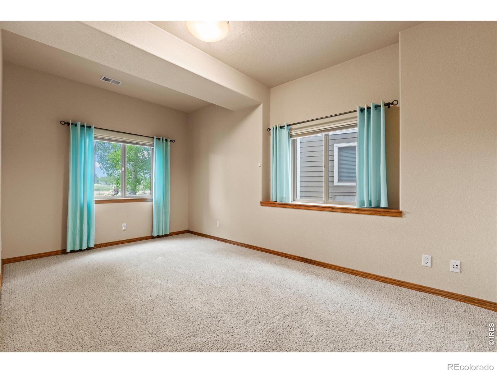 945 Crabapple Drive Loveland CO 80538