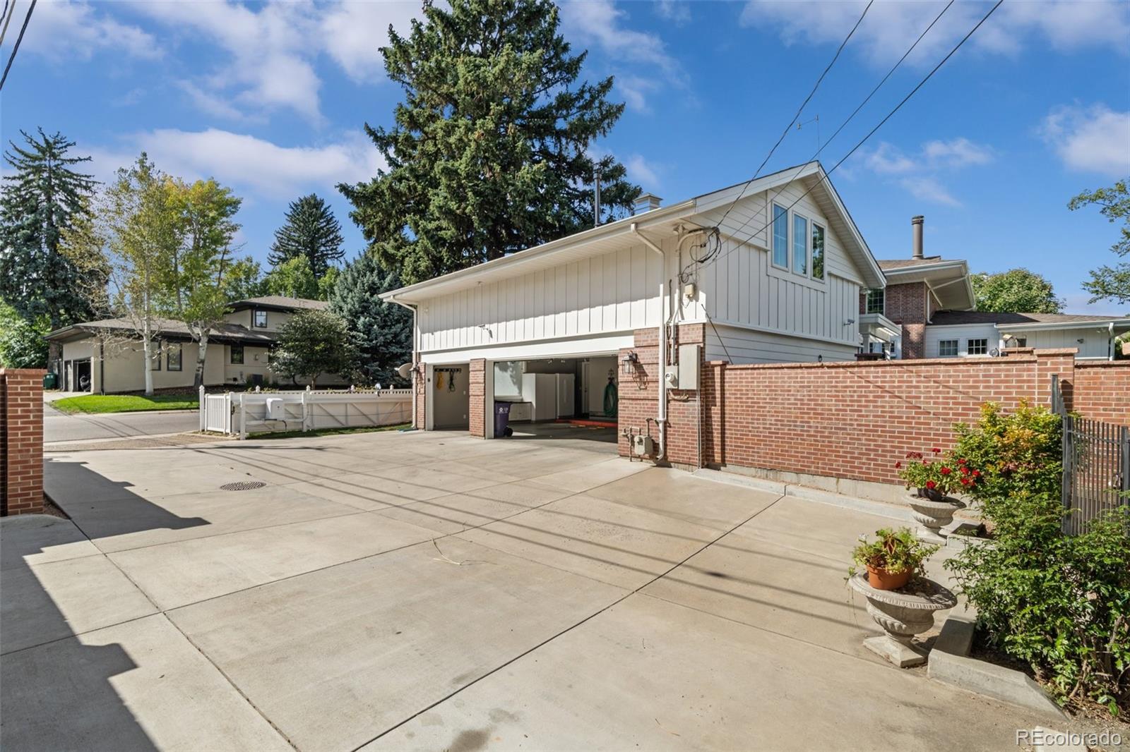 300 Dahlia Street Denver CO 80220