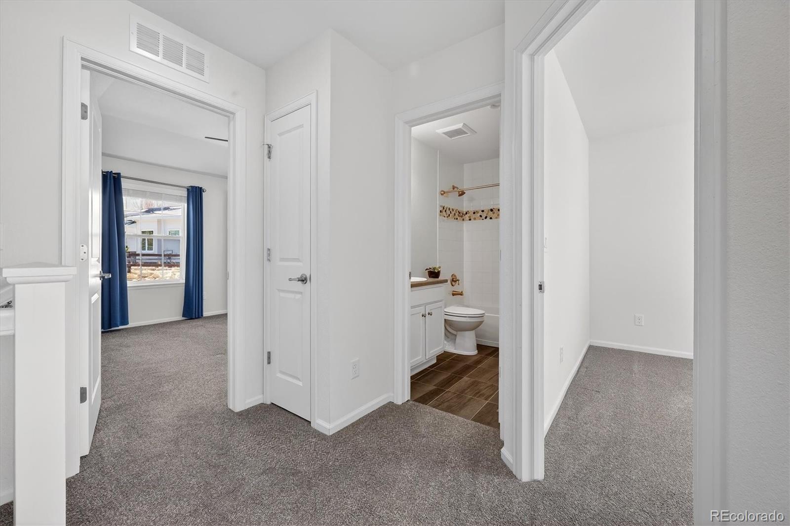 14801 E Poundstone Drive Aurora CO 80015