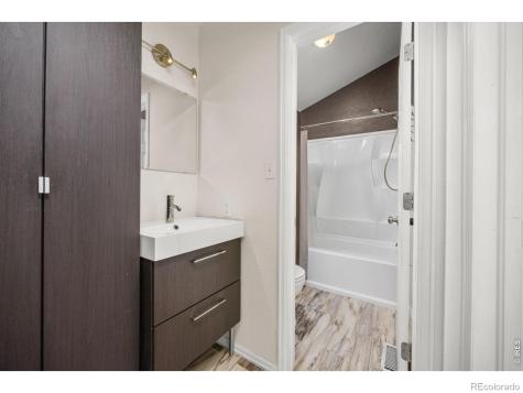 387 Oak Lane Broomfield CO 80020