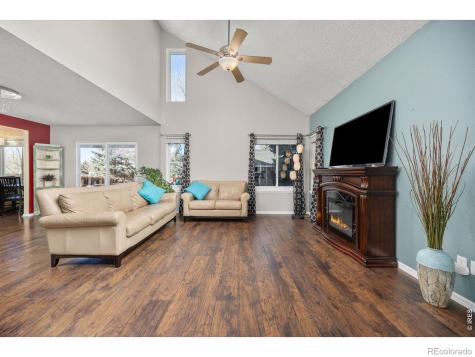 387 Oak Lane Broomfield CO 80020