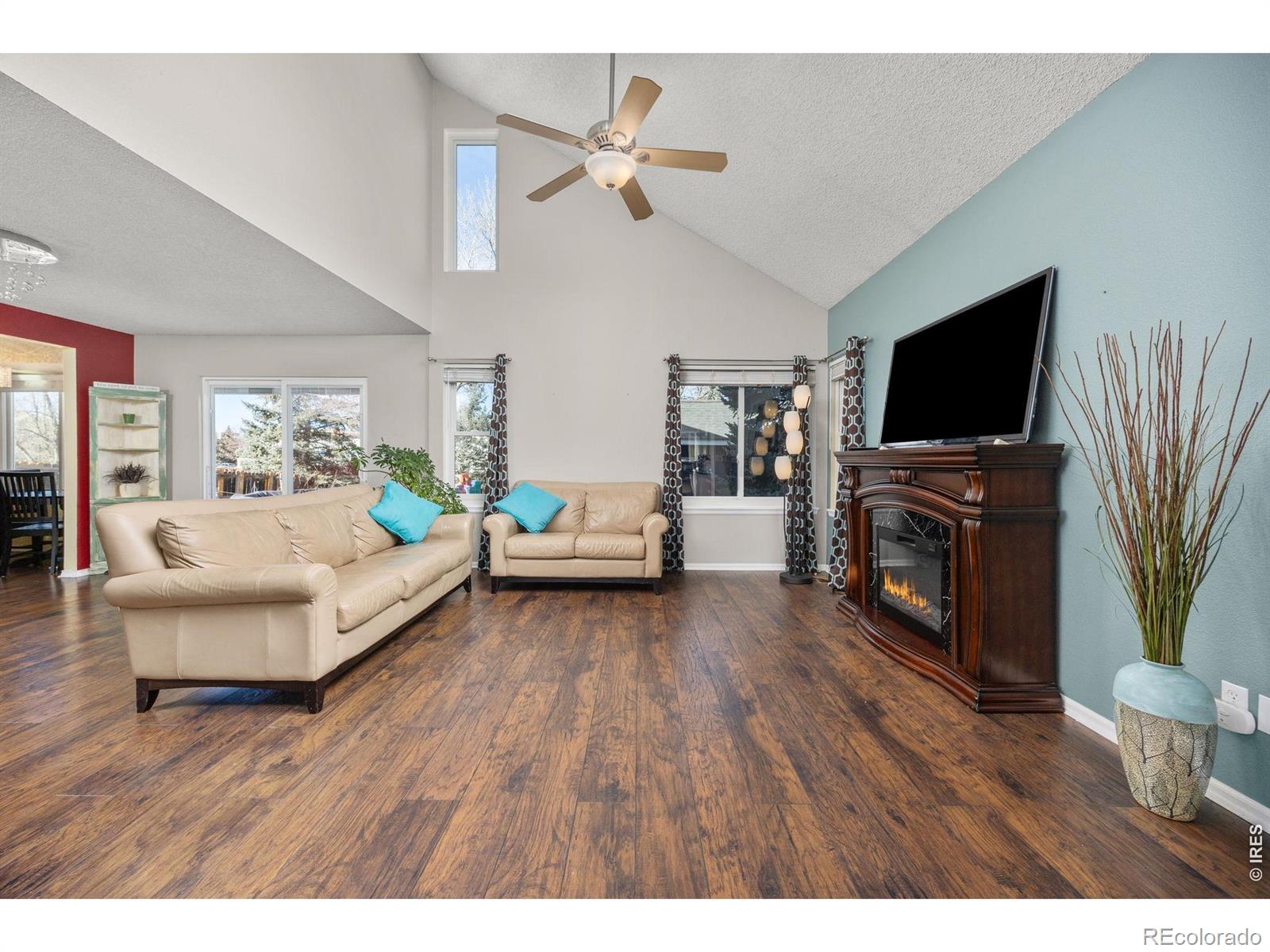 387 Oak Lane Broomfield CO 80020