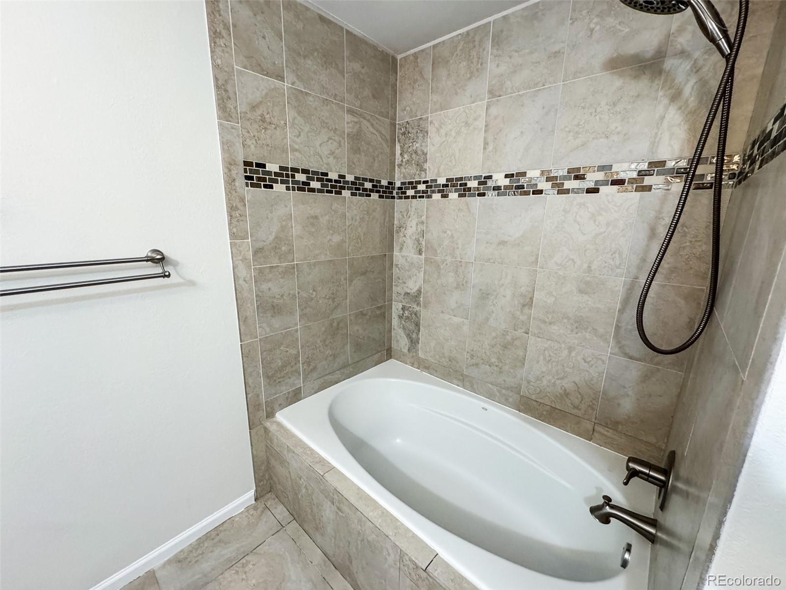 6640 S Heritage Place W Centennial CO 80111