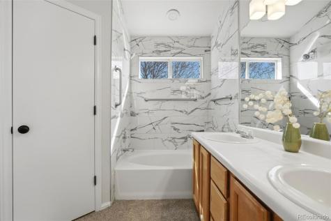 2164 S Waco Street Aurora CO 80013