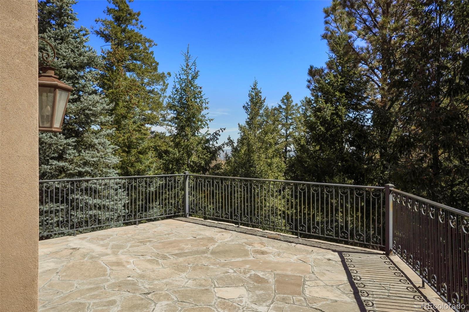 4890 Broadlake View Colorado Springs CO 80906
