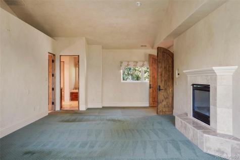4890 Broadlake View Colorado Springs CO 80906