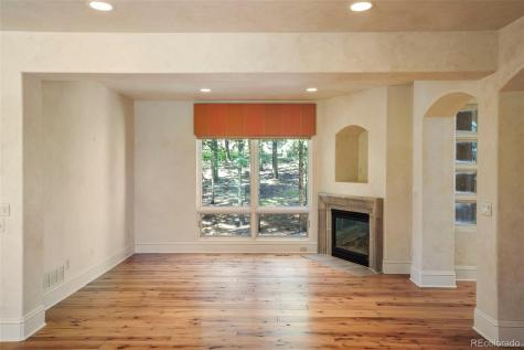 4890 Broadlake View Colorado Springs CO 80906